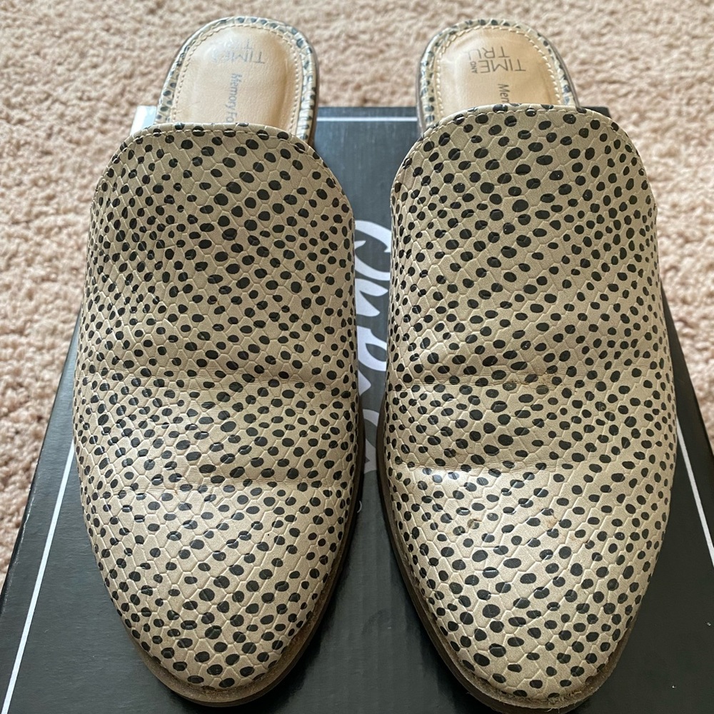 Time & Tru Spotted Mules